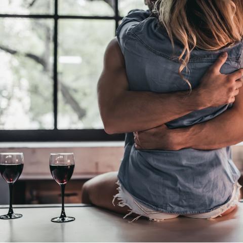 What's the Best Type of Lube? | The Pros and Cons of Silicone, Water, COCO CHEMISTRY What's the Best Type of Lube? | The Pros and Cons of Silicone, Water, COCO CHEMISTRY